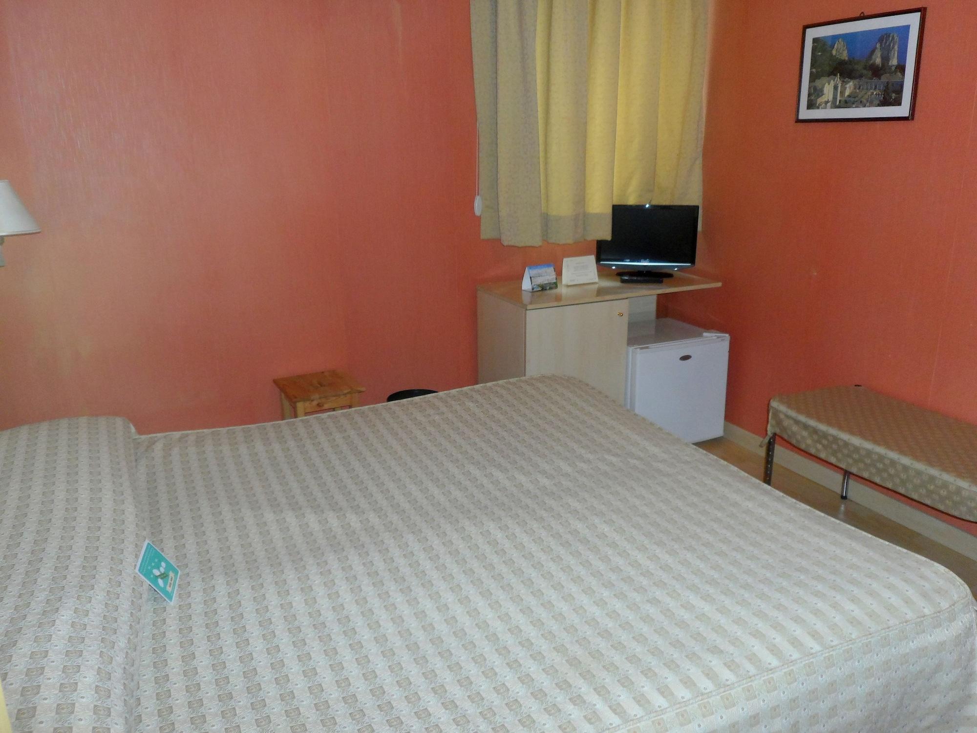 Hotel Diecimare Cava De' Tirreni Exterior photo